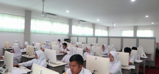 Pelaksanaan Assemen Kompetensi Madrasah Indonesia (AKMI) MAN Kota Batu Berjalan Lancar dan Sukses